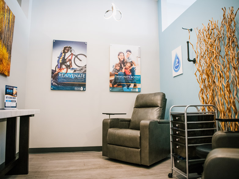Prime IV spa like atmosphere with two nice infusion chairs in clean and comfortable room